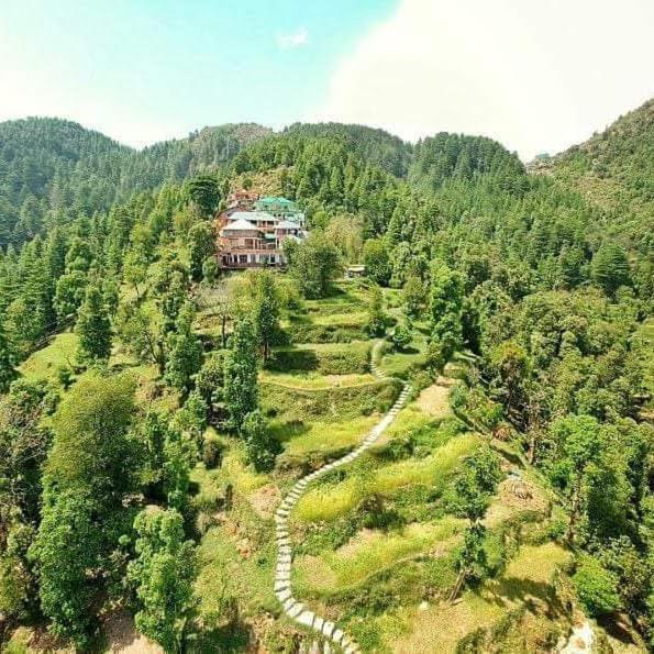 Orange Guest House Dharmkot Дармсала Екстер'єр фото