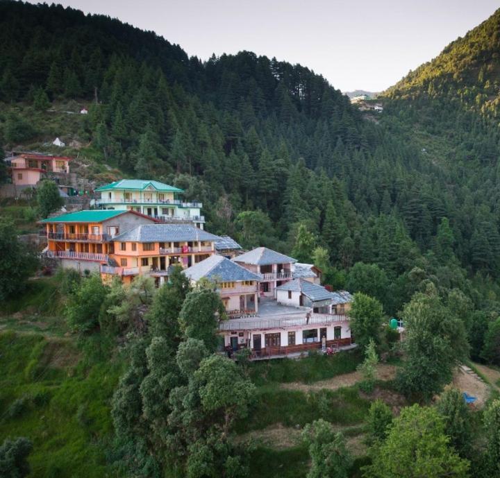 Orange Guest House Dharmkot Дармсала Екстер'єр фото